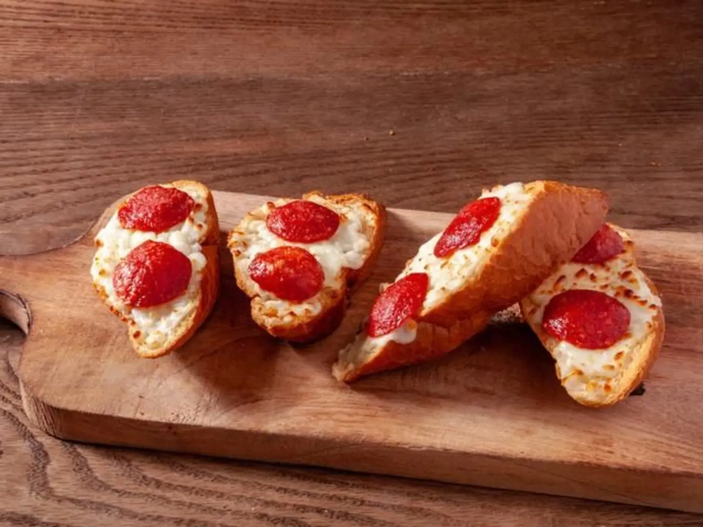 Pepperoni Garlic Bread