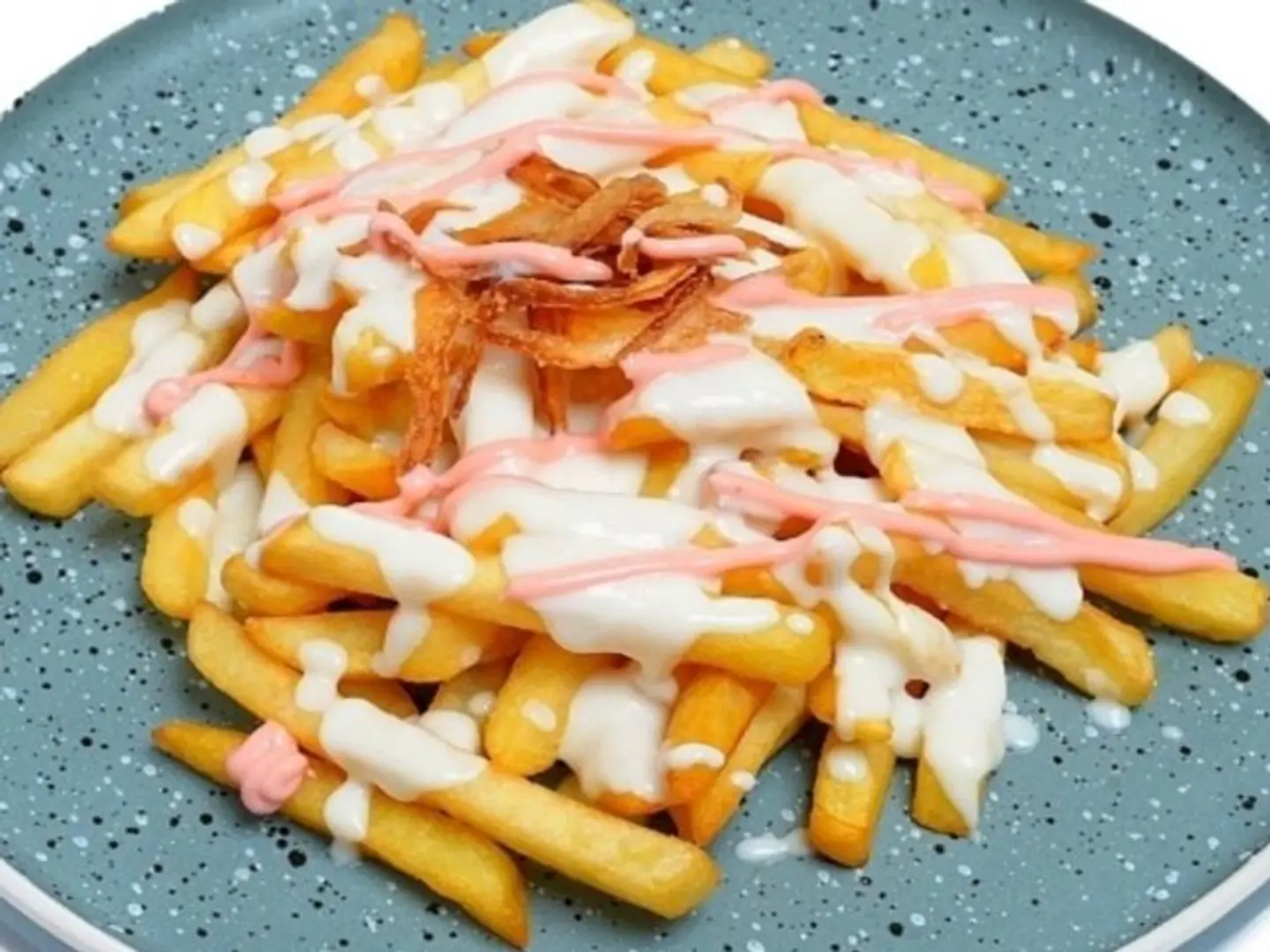 ترافل فرايز