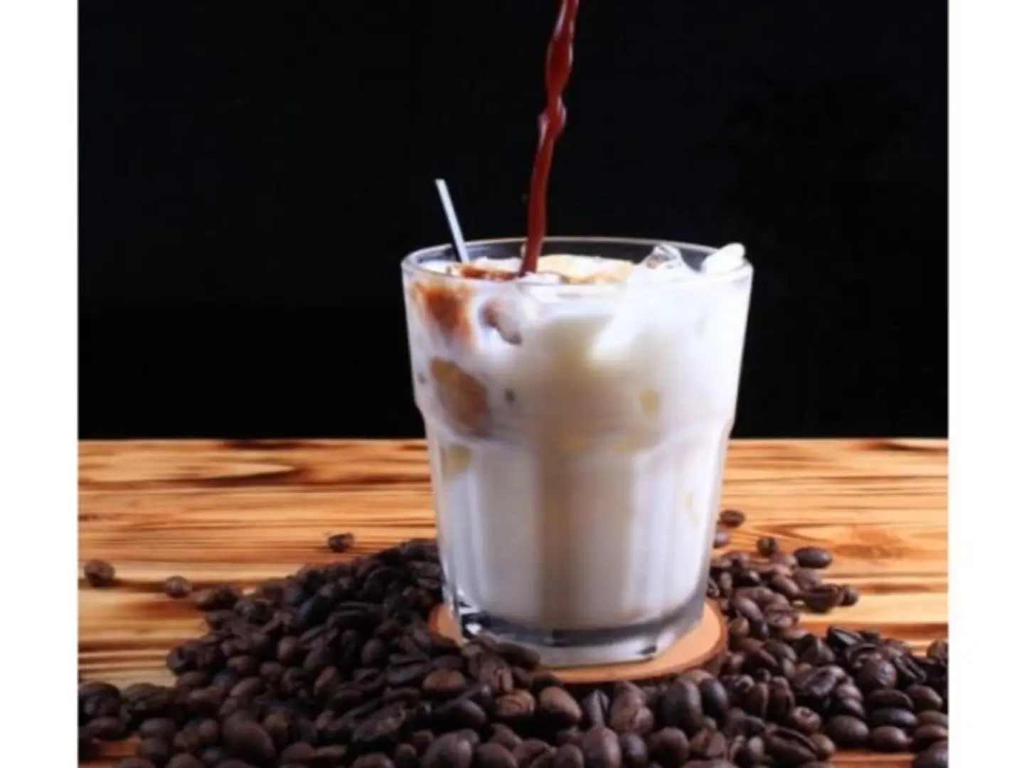 ايس وايت موكا