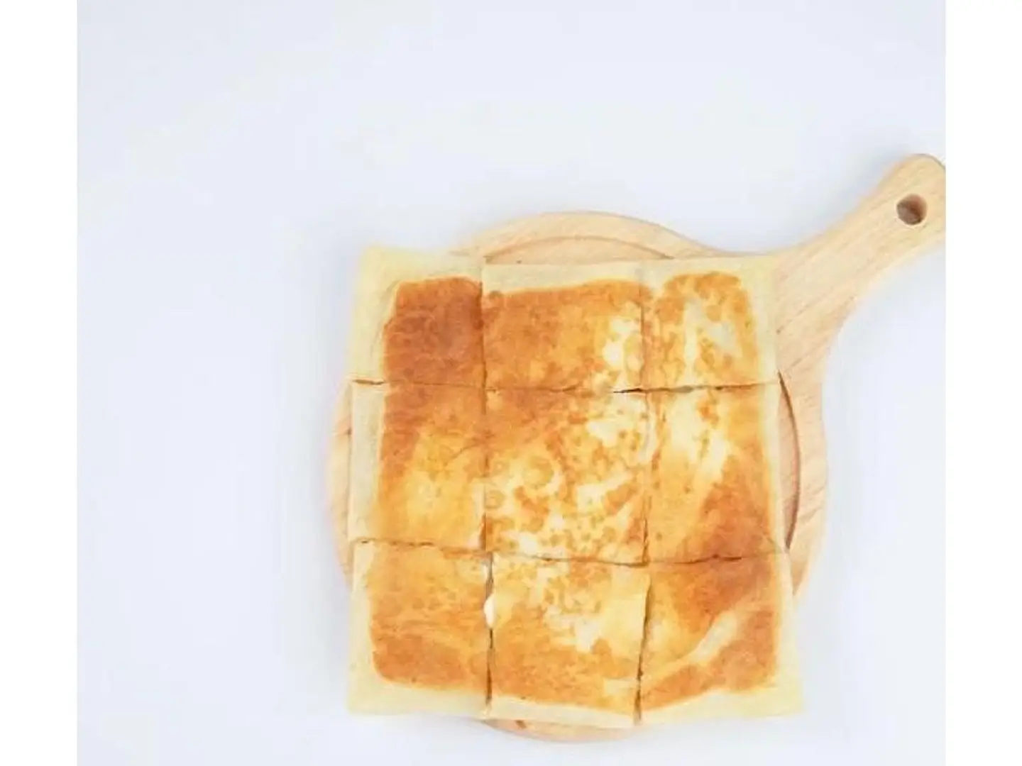 Mutabbak With Labneh And Honey