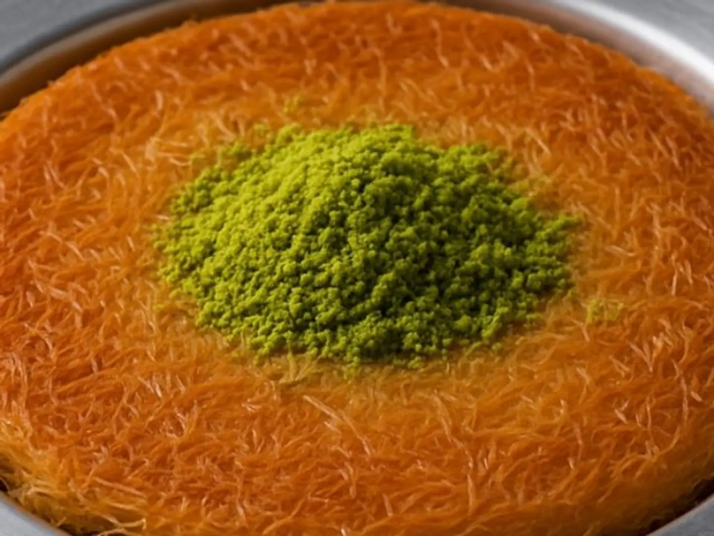 كنافة خشنة بحشوة نيوتيلا