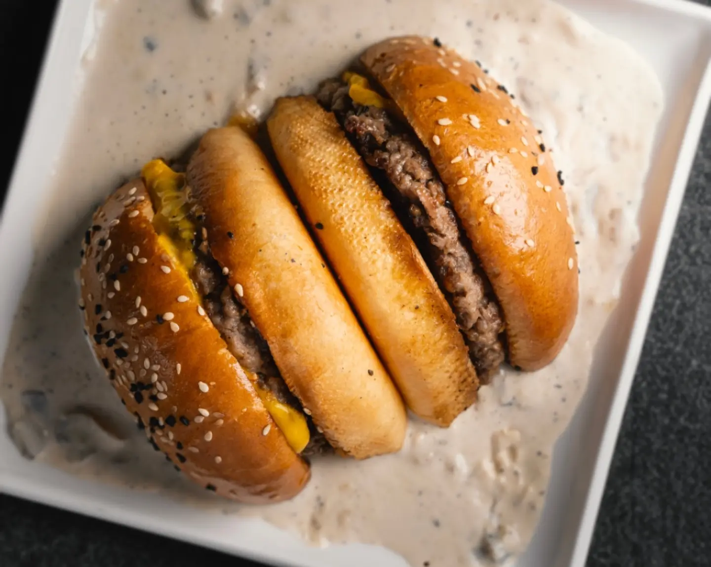 سبشل بيف تاون برجر