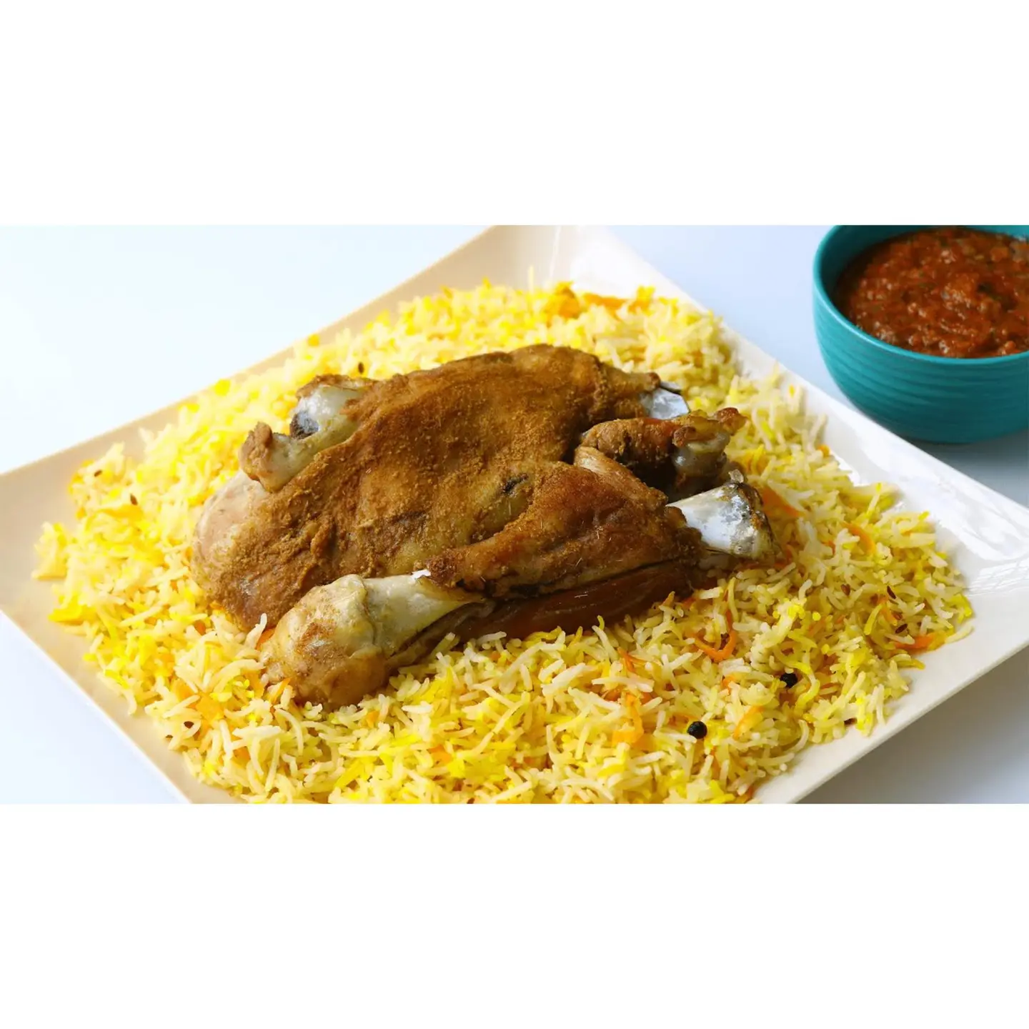 لحم حنيذ مع رز