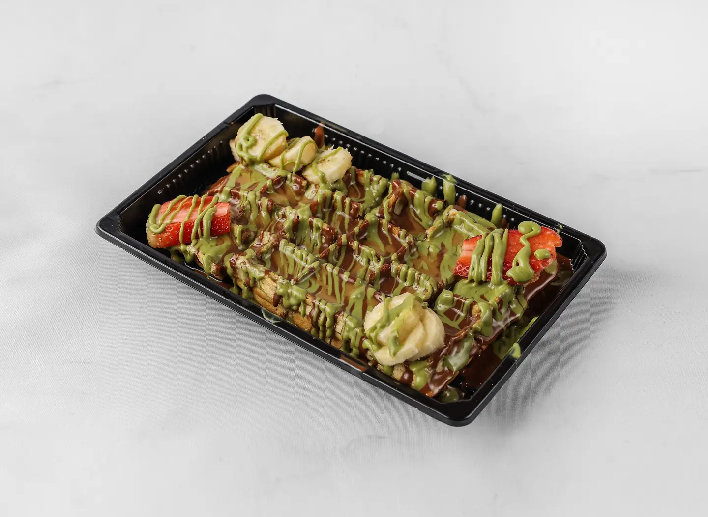 وافل مكس مع الفواكة