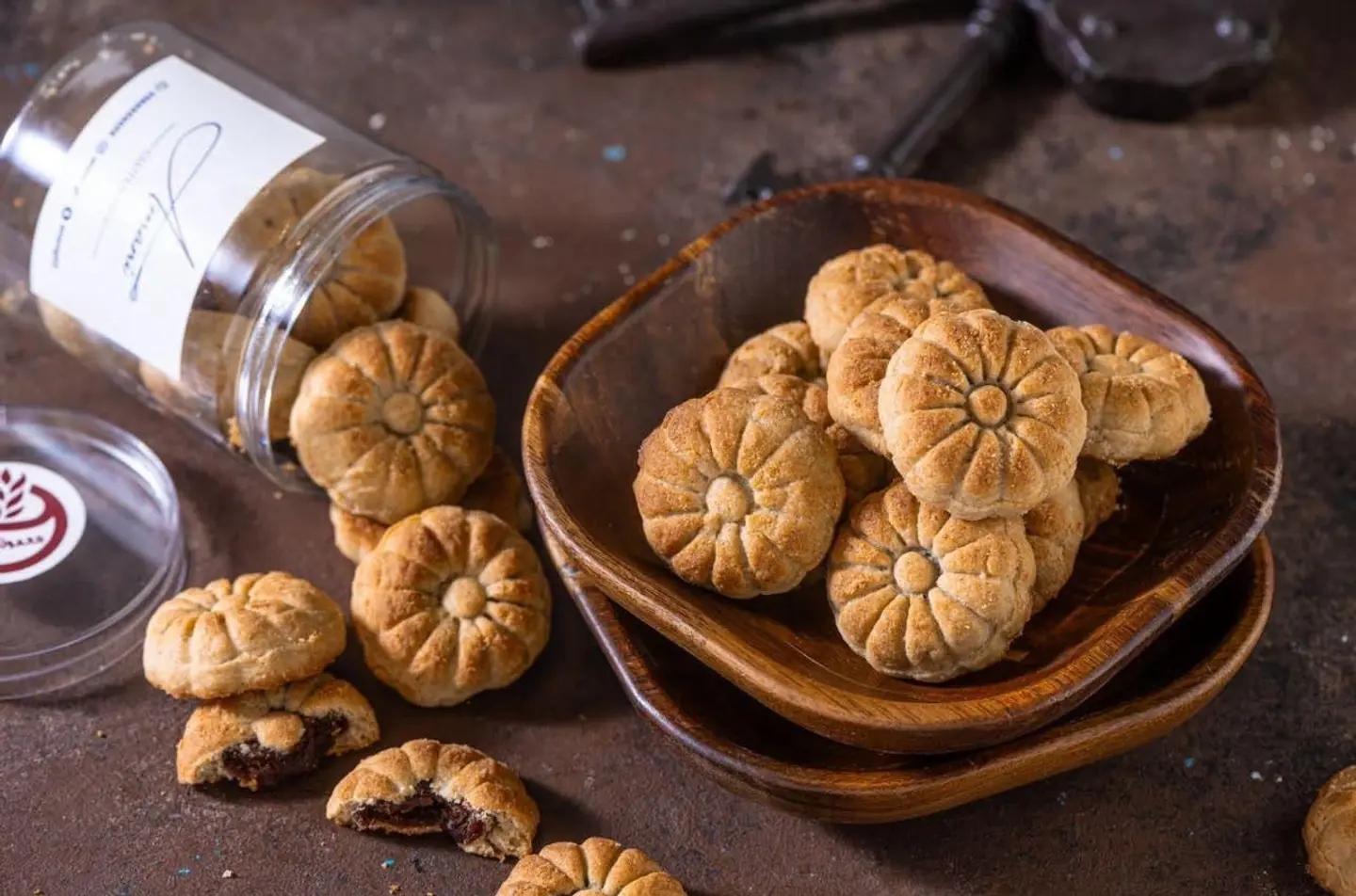 12 Piece Smoke Maamoul Box