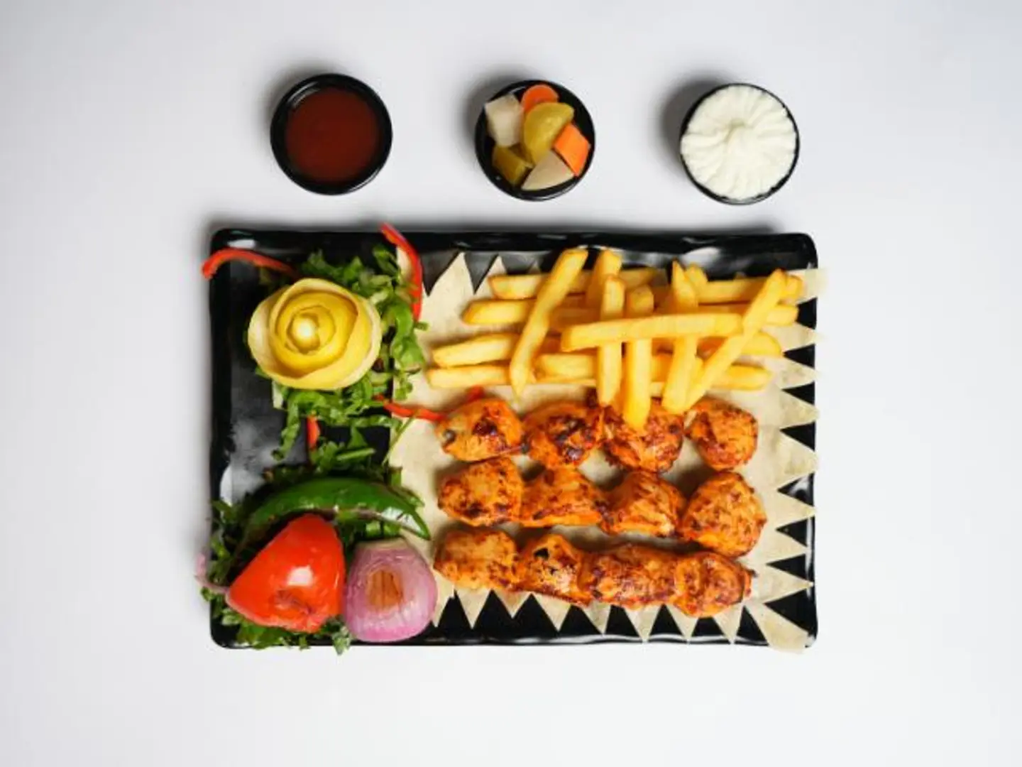 شيش طاووق - نفر