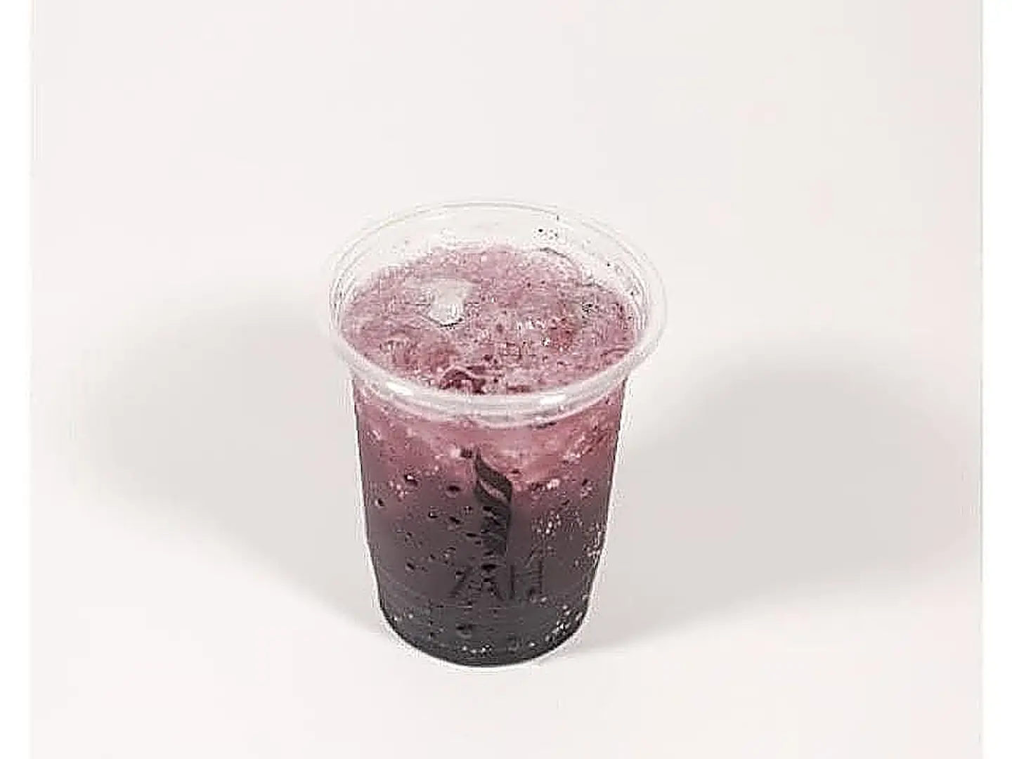 موهيتو توت أزرق