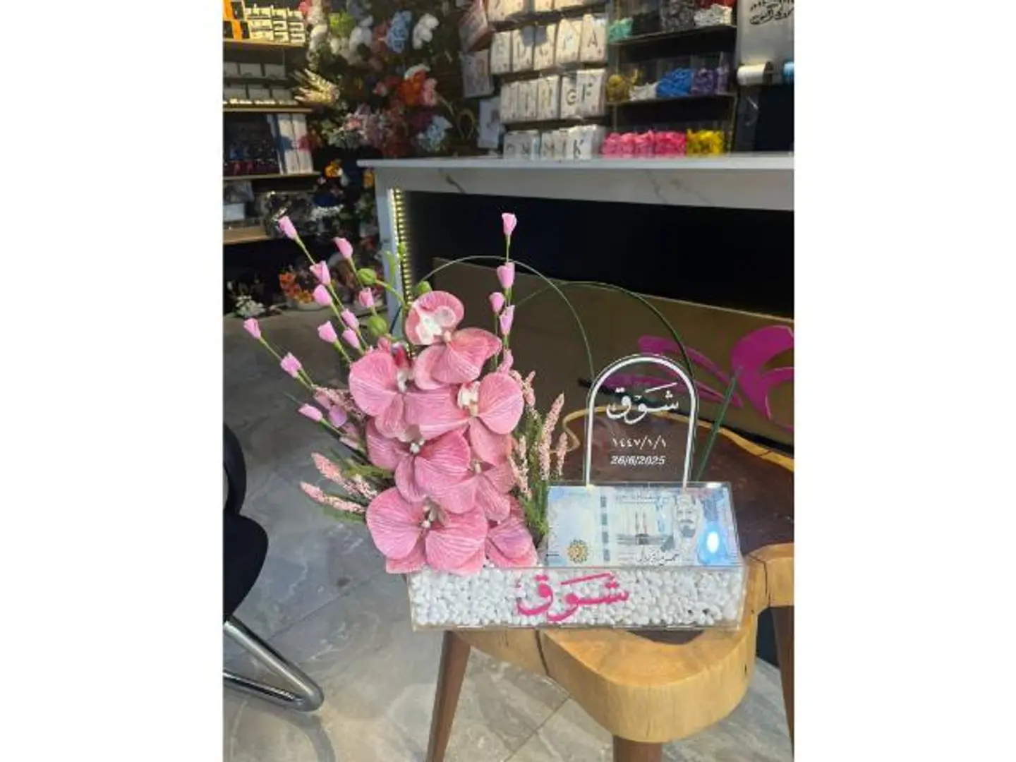 ستاند مولوده ورد صناعي٨