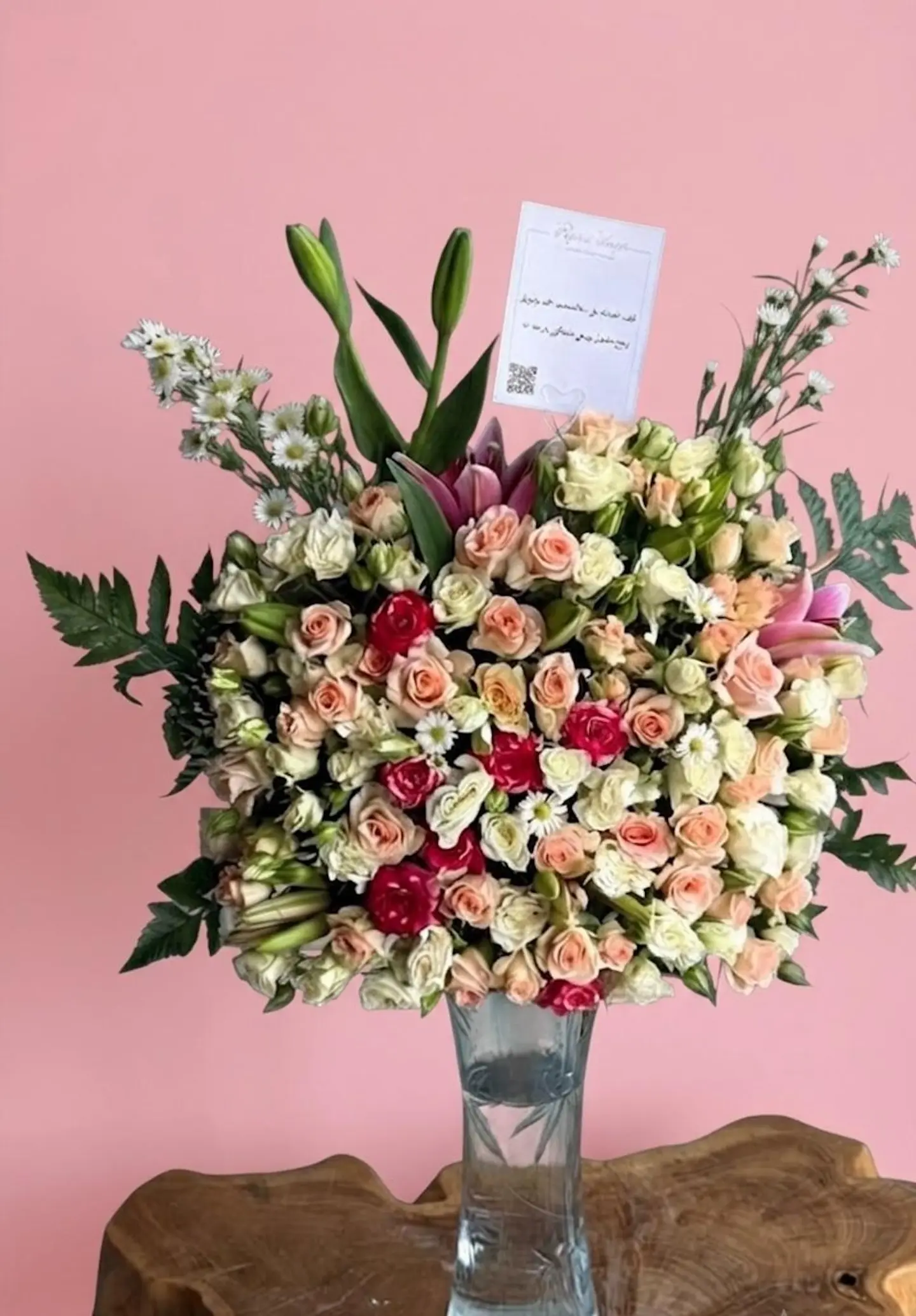 Cheerful Baby Roses Vase