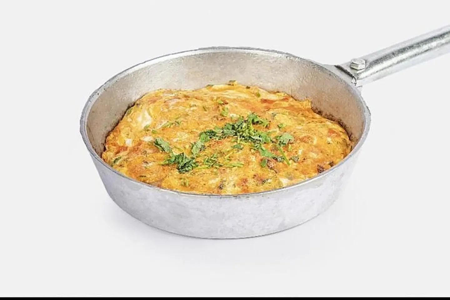 تونة بالبيض