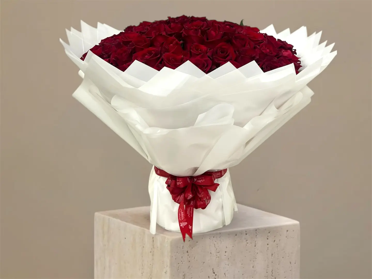 Luxurious Rose Bouquet