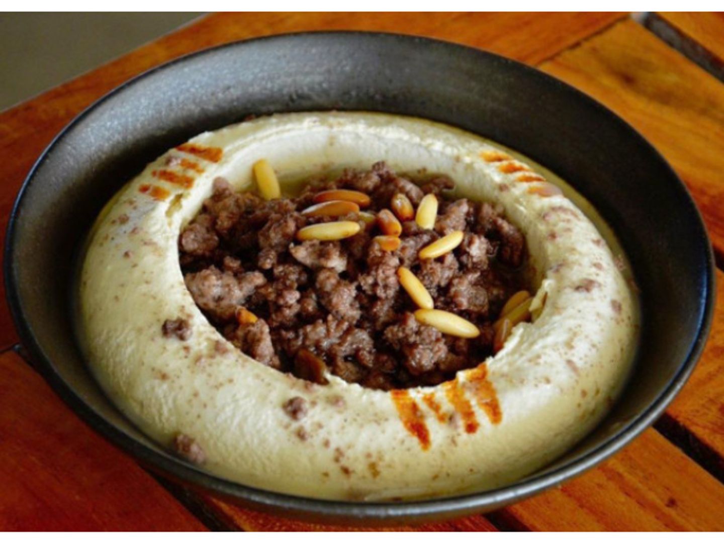 Hummus Plate With Meat