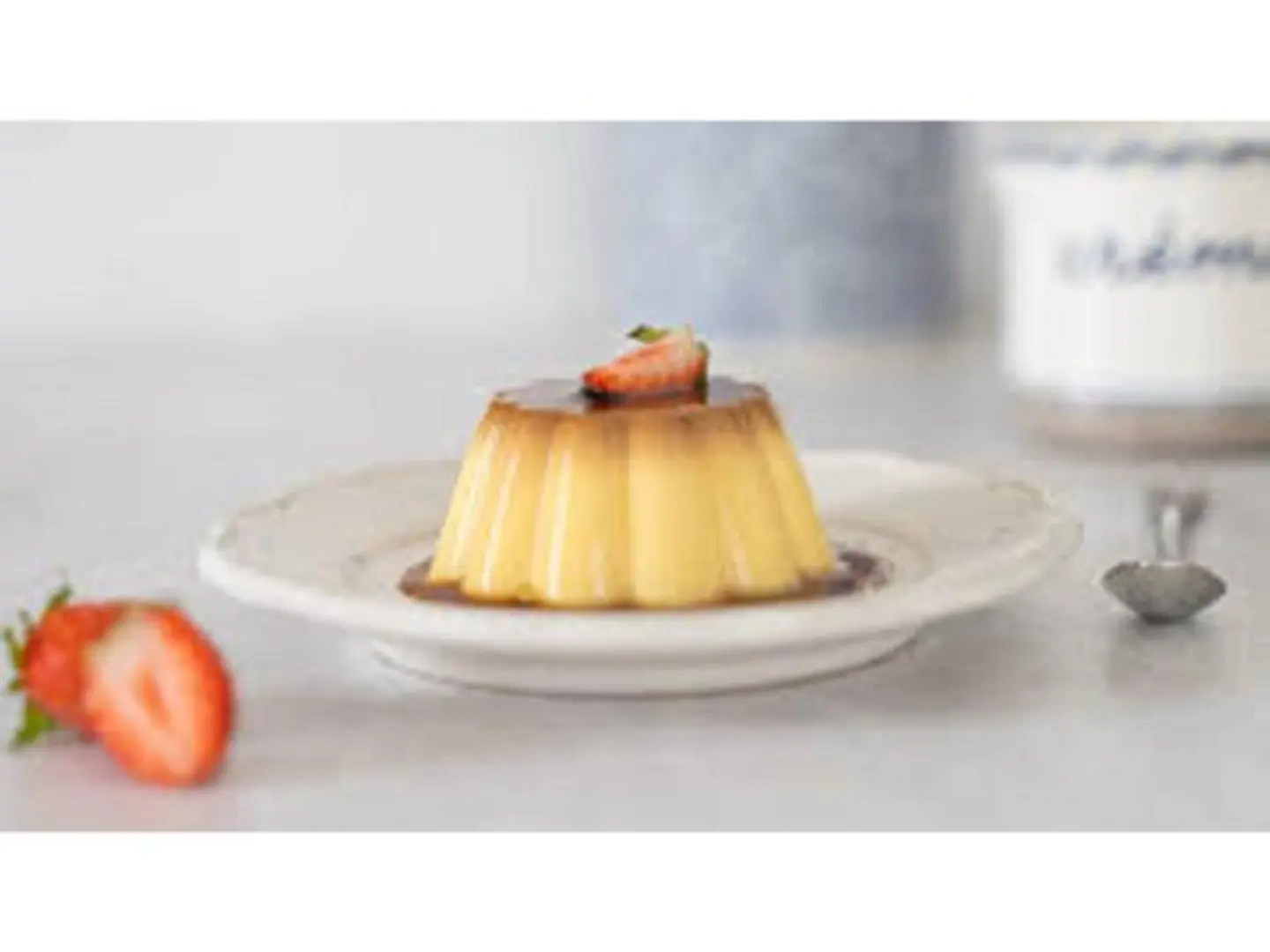 Medium Caramel Cups, 12 Pieces