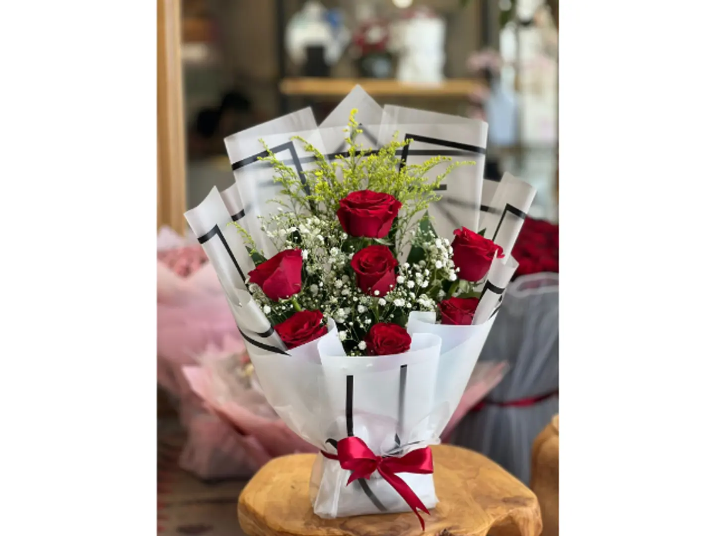 White Bouquet With Red Flowers