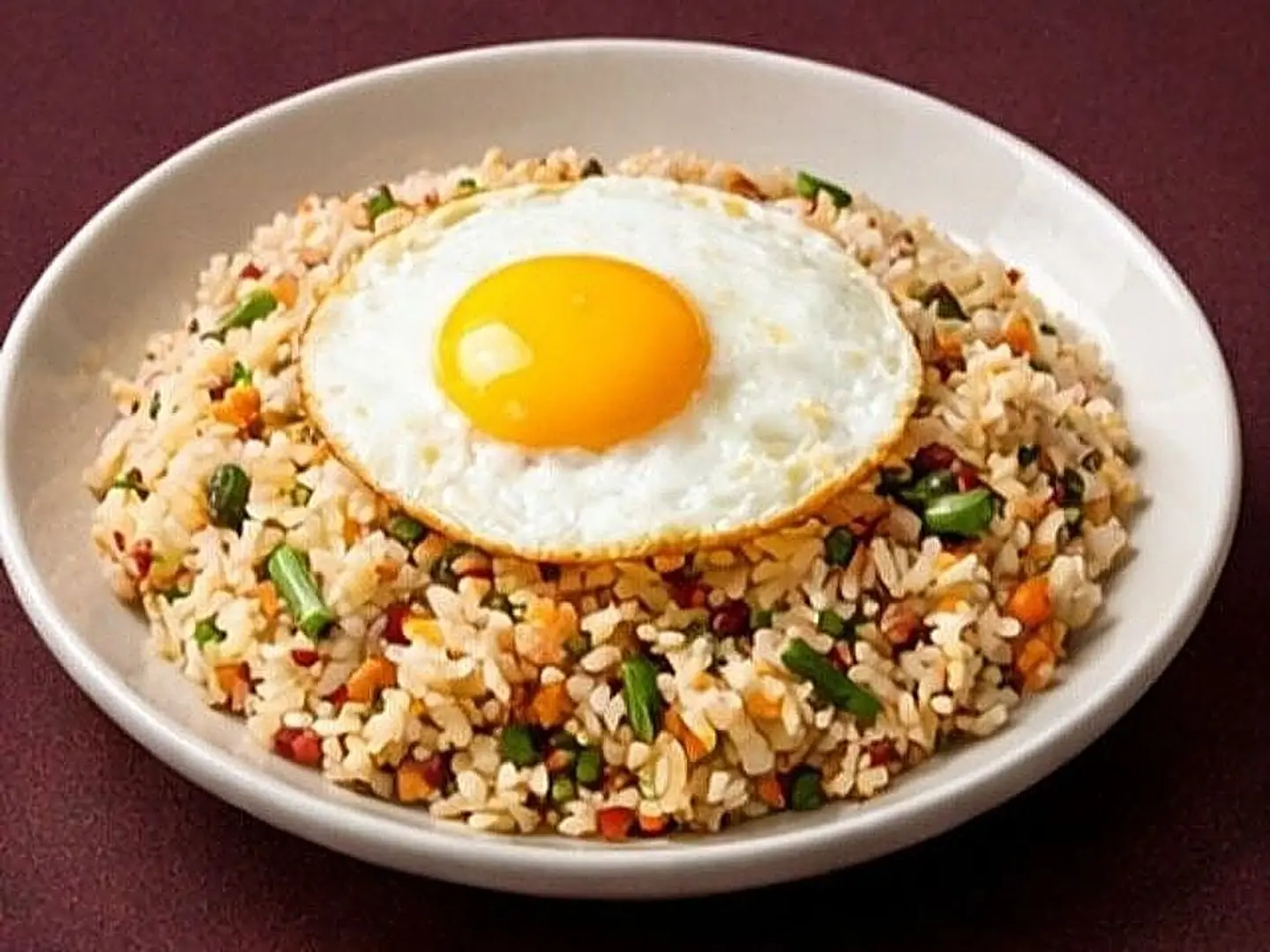 أرز مقلي بالبيض