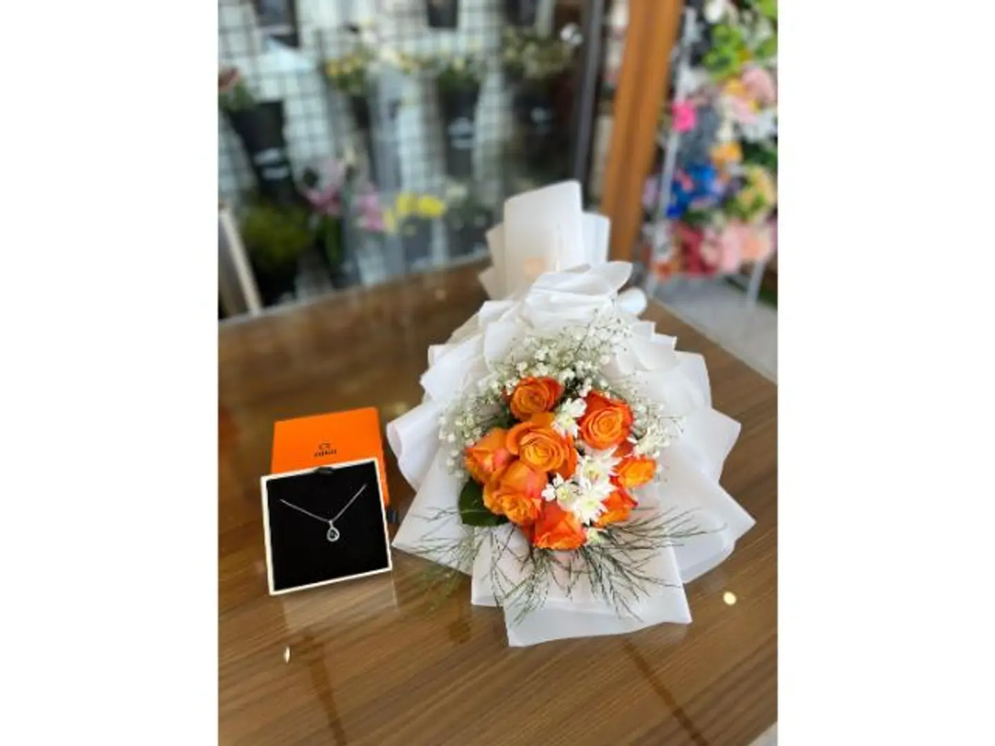 Elegant Gift