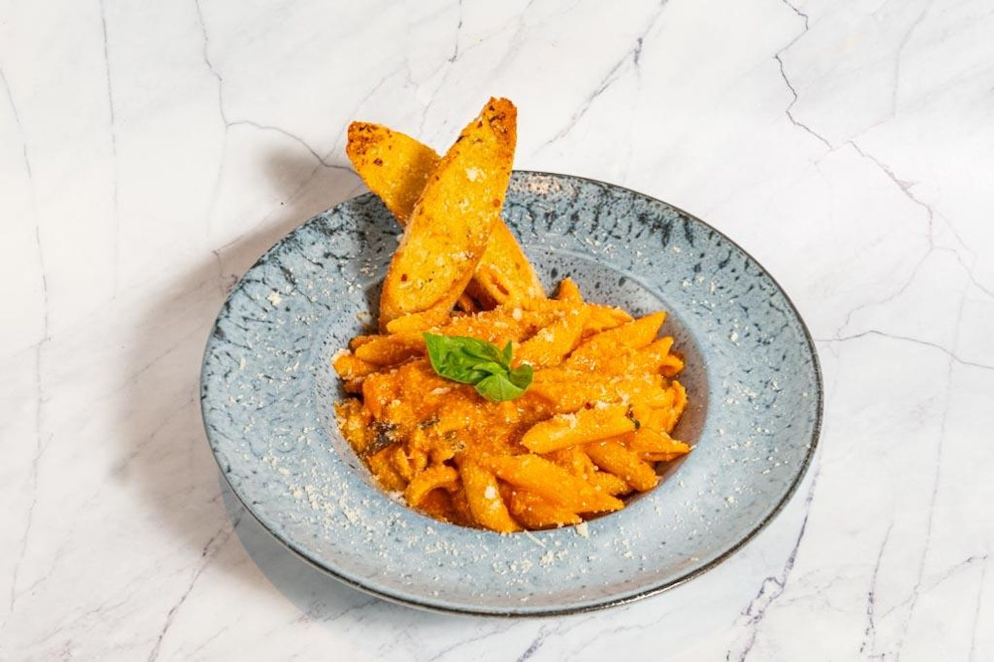 B Pink Pasta