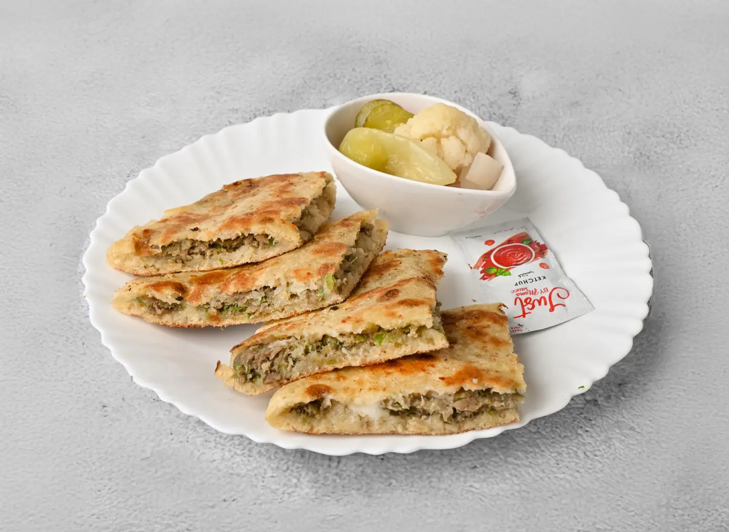 ساندوتش حواوشي سادة