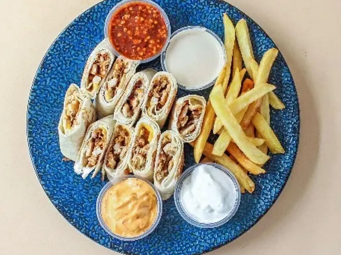 صحن صغير بالجبن