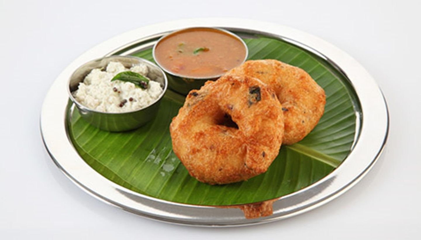 Medhu Vada 2 Pieces