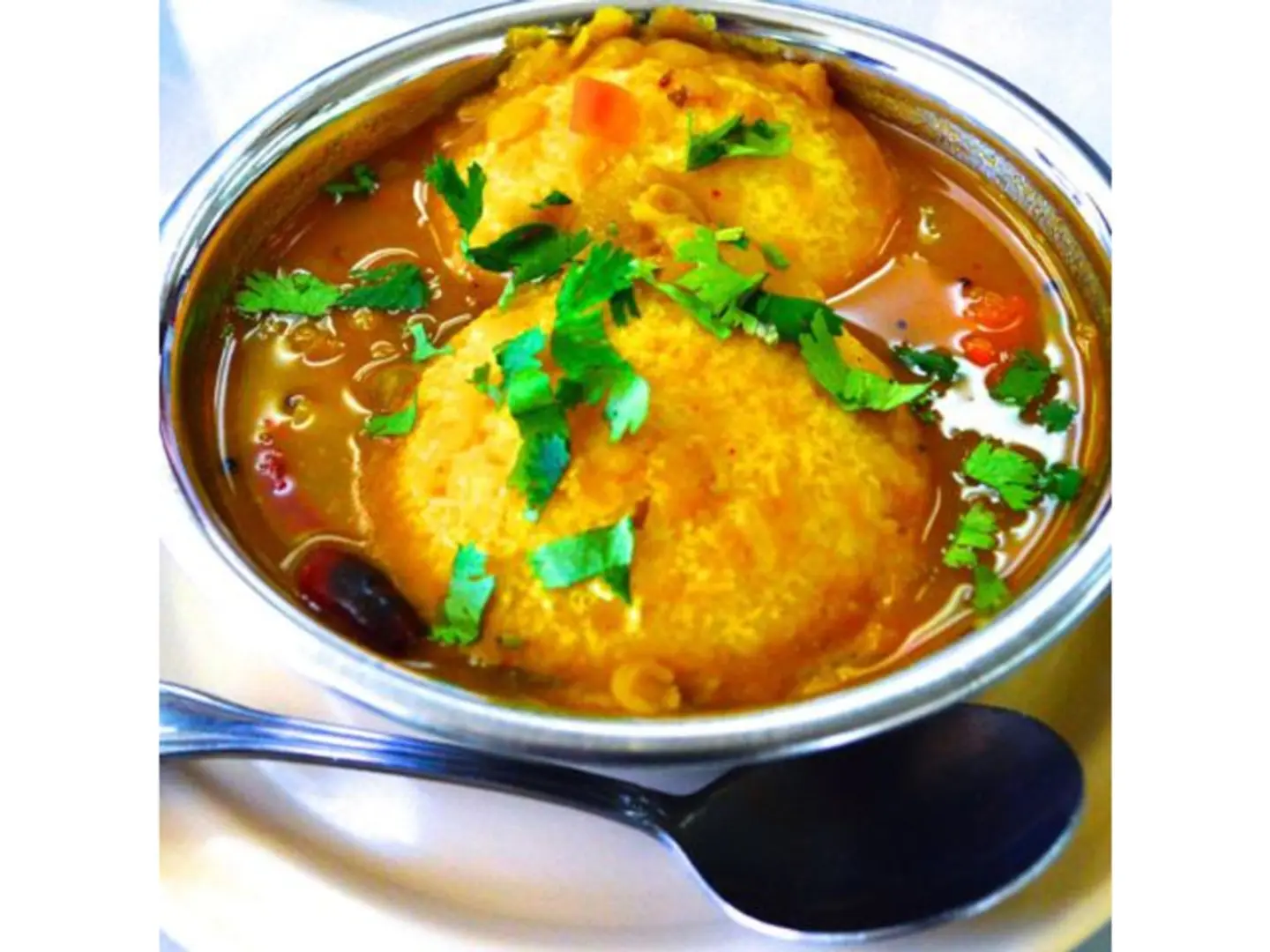 سامبار إدلي