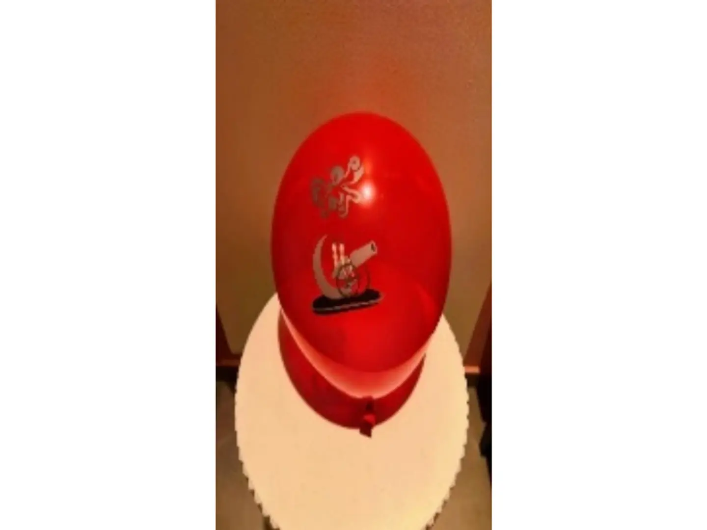 Red Ramadan Kareem Balloon