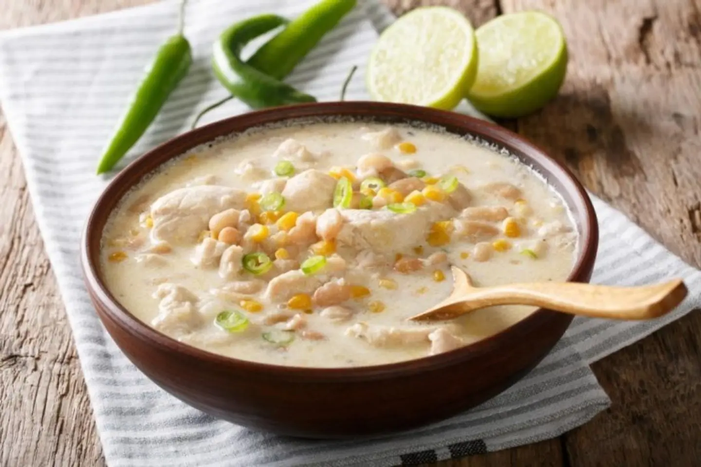 شوربة دجاج بالذرة الحلوة