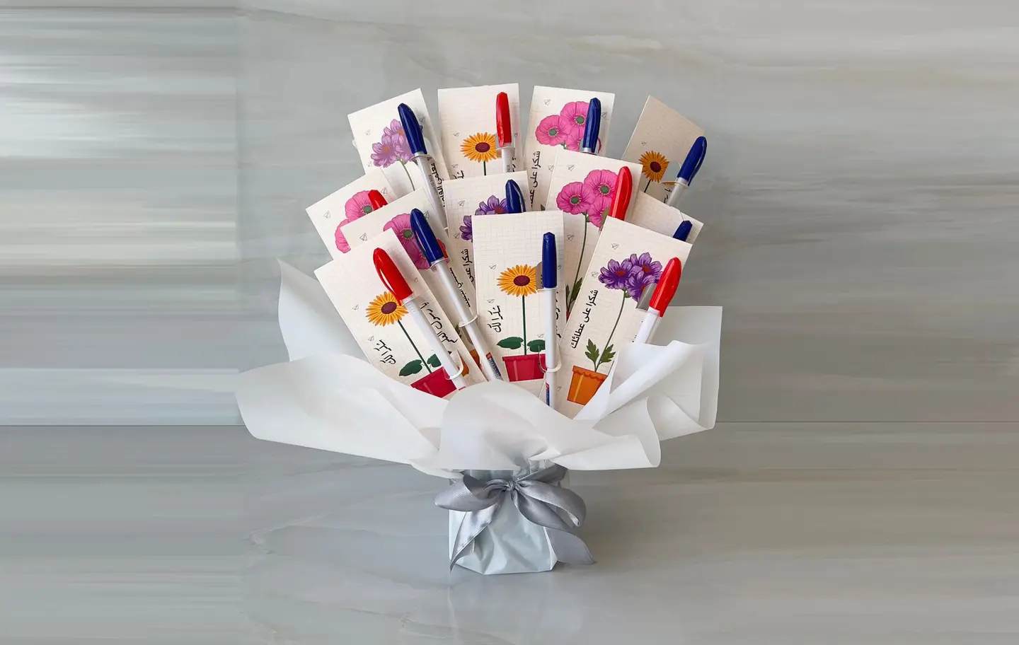 يوم المعلم باقة كرت مع اقلام