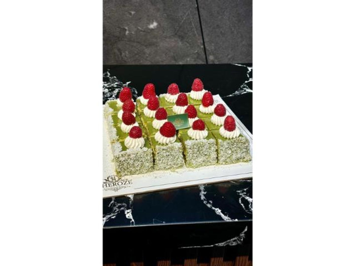Pistachio Cake