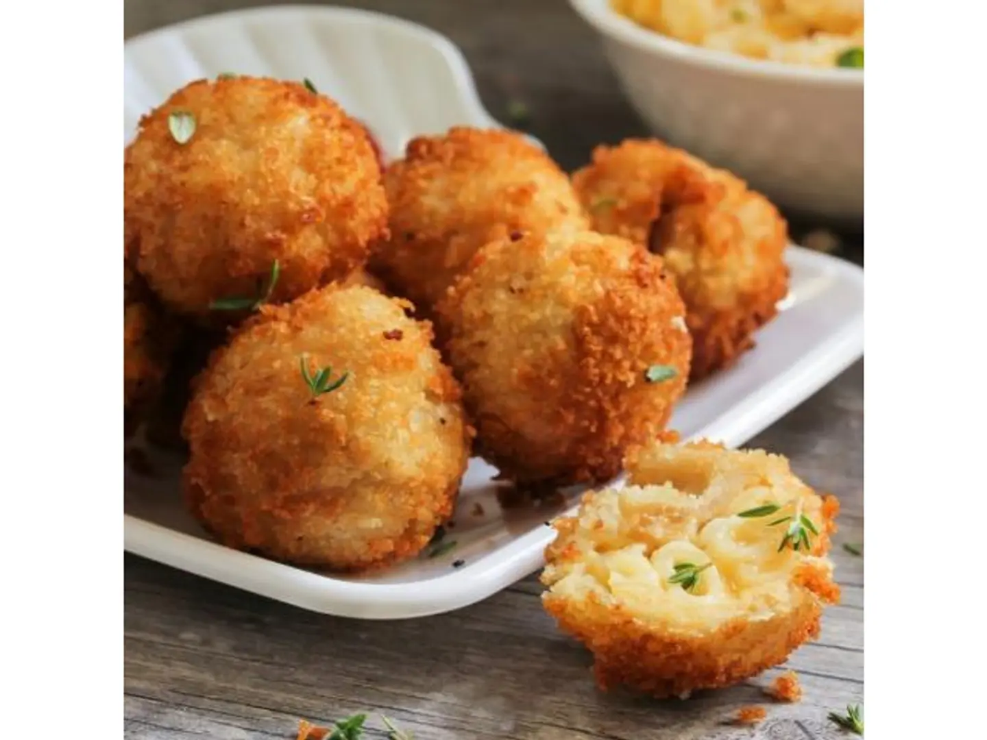 Macaroni Balls With Cheese