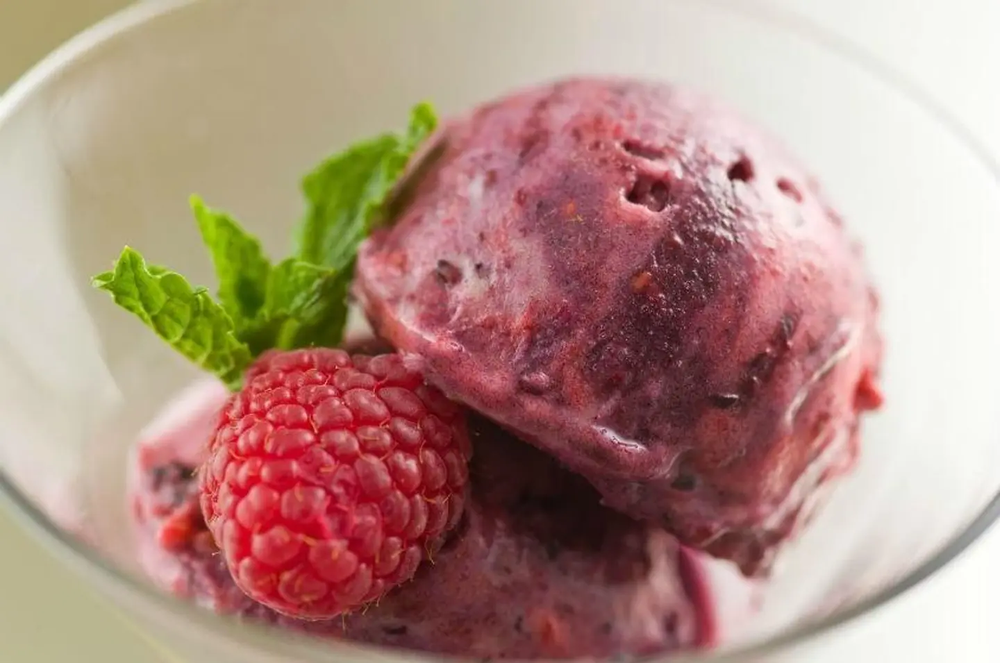 Raspberry Ice Cream