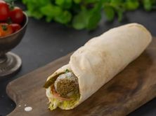 ساندوتش طعمية سادة خبز