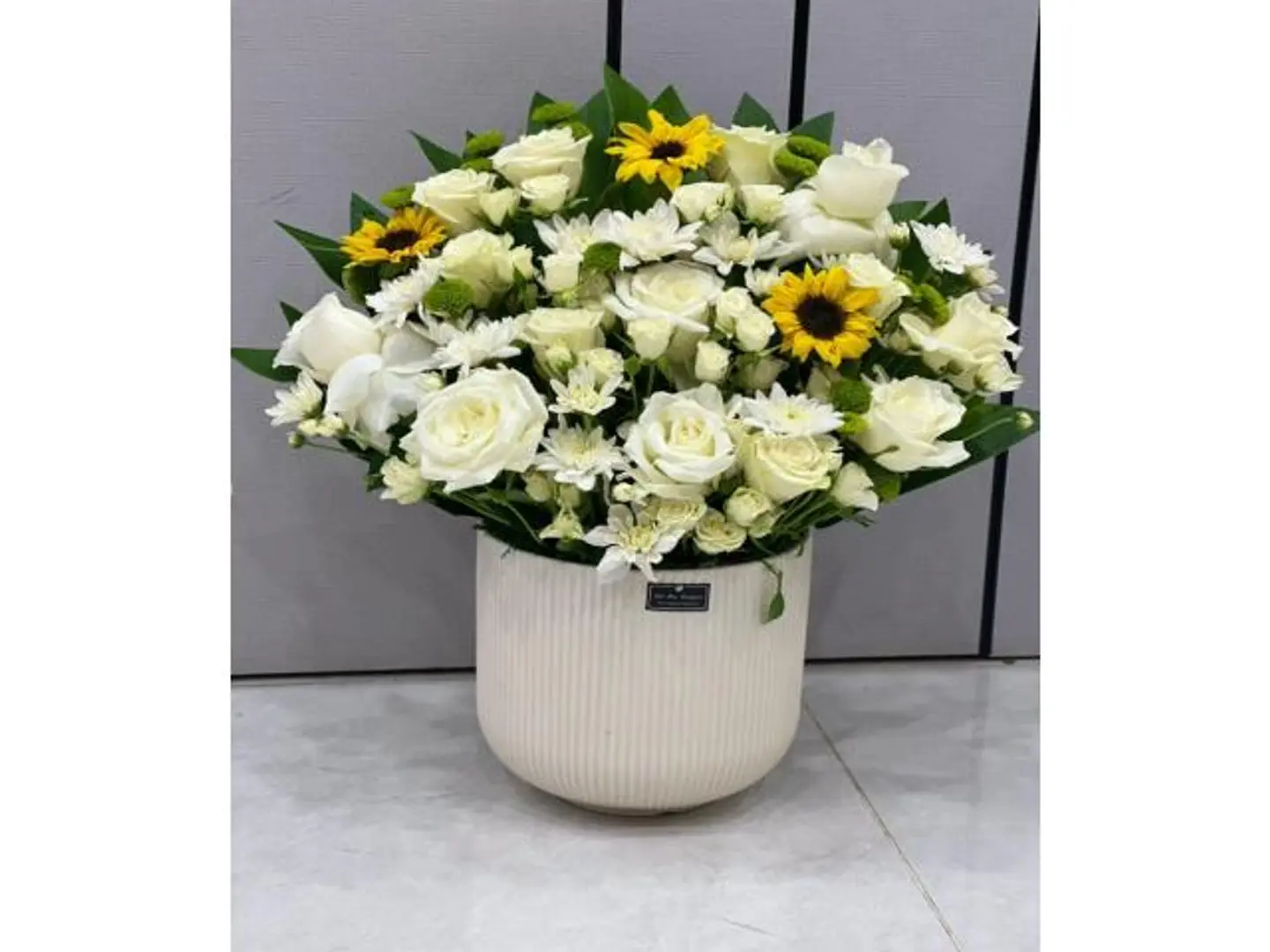 فازة ورد طبيعي 2