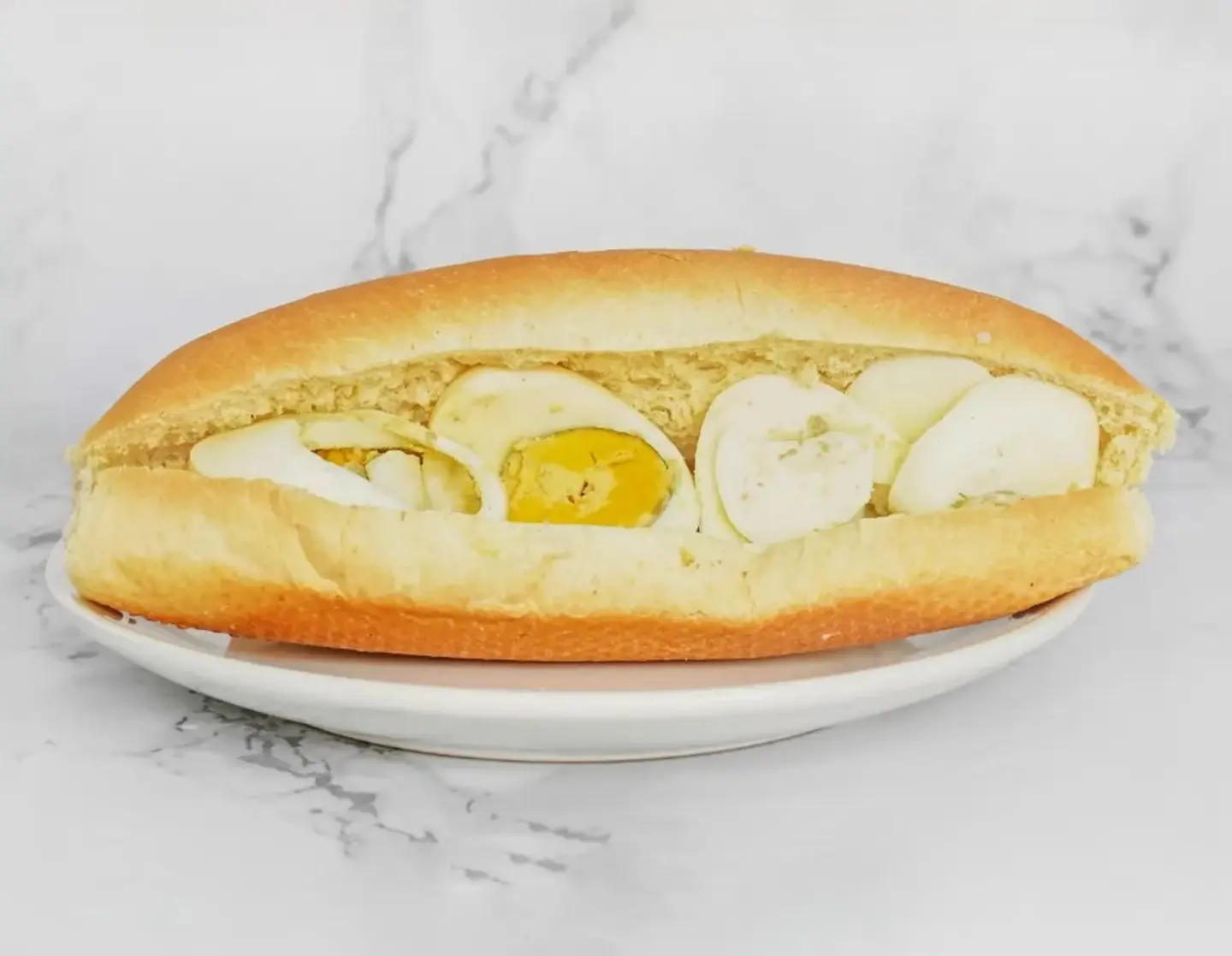 Plain Boiled Egg Sandwich