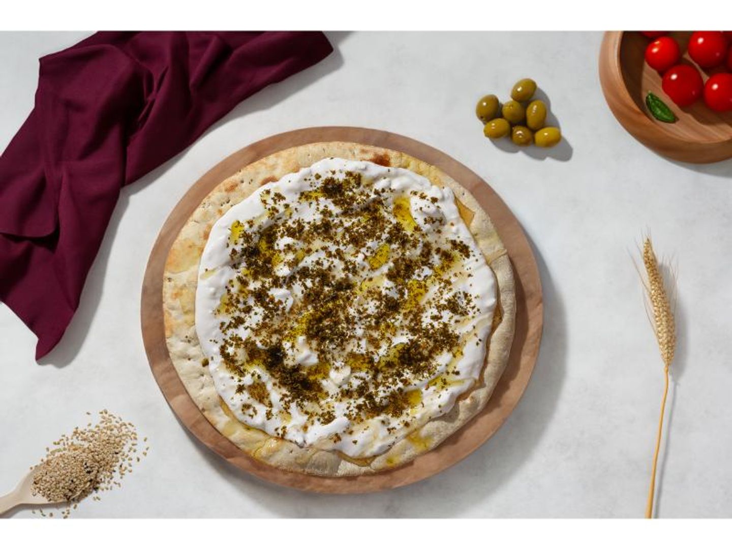 زعتر مع جبنة