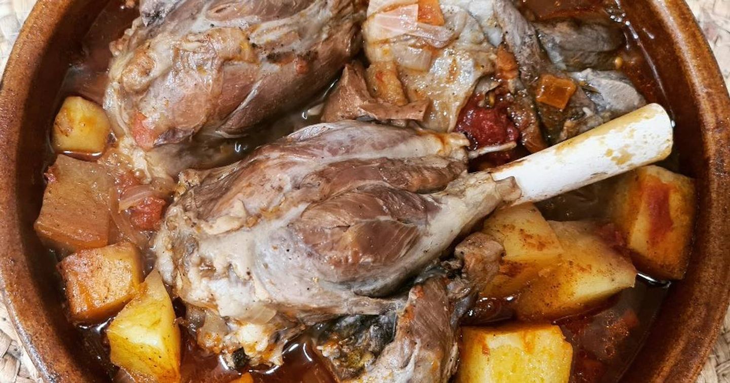 وجبة موزة مع بطاطس فرن على البخار