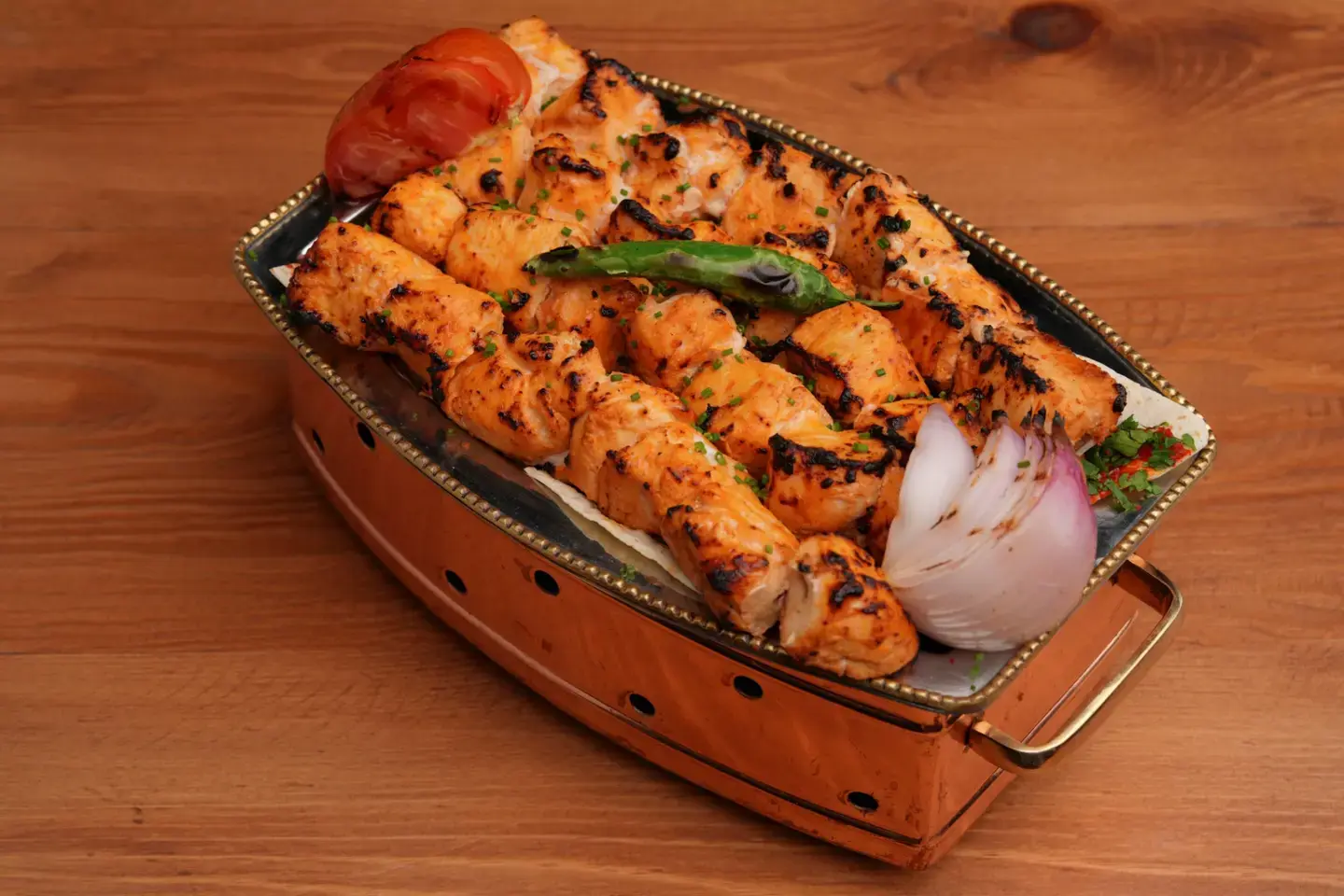 نصف كيلو شيش طاووق 6 اسياخ