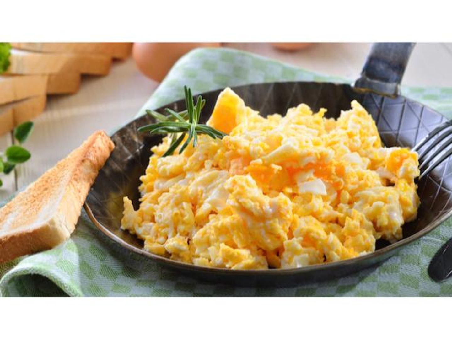 Mixed Eggs