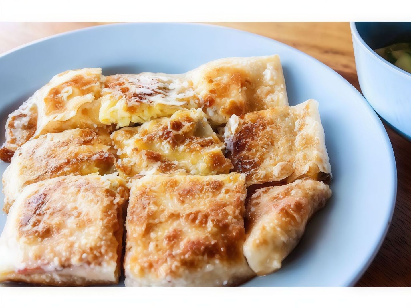 مطبق مالح بالجبن