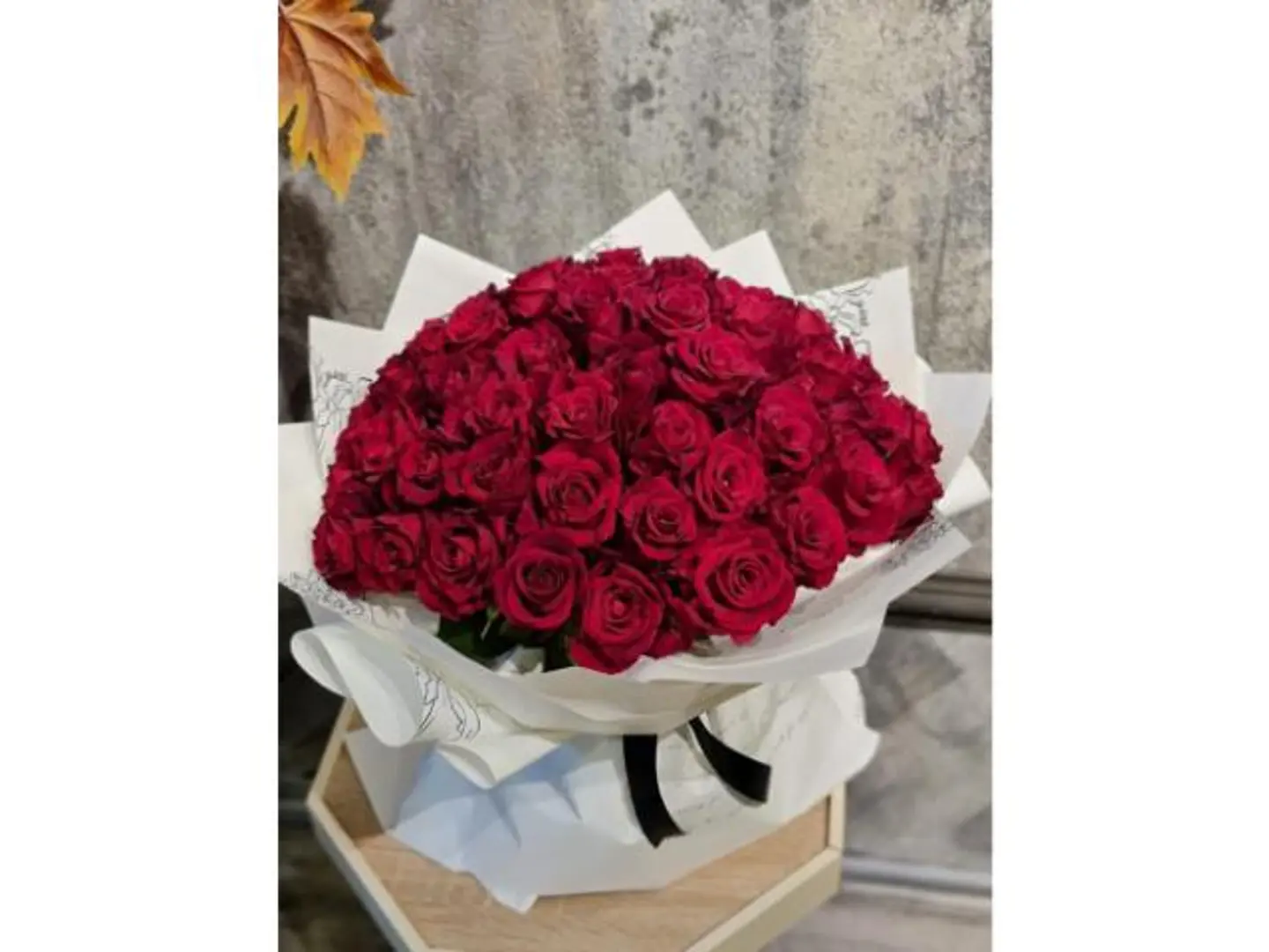 Gharam 50 Premium Red Roses