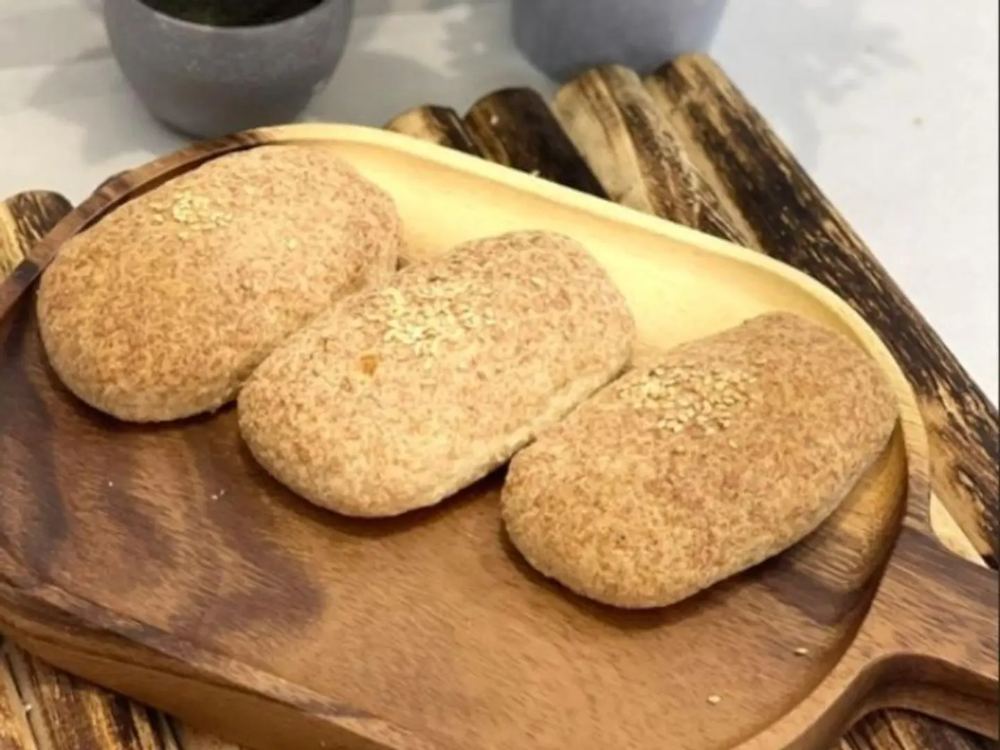 اطلب 5 خبز صامولي واحصل على 1 مجانا