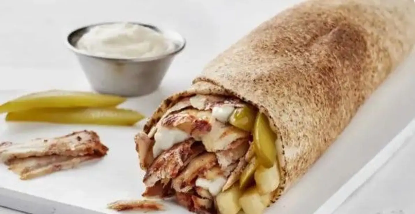 ساندوتش شاورما صغير