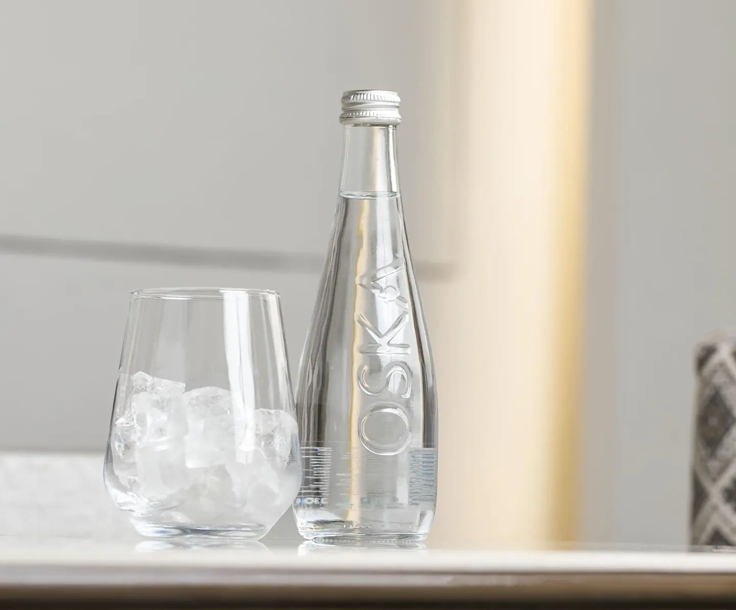 مياة صغيرة زجاج