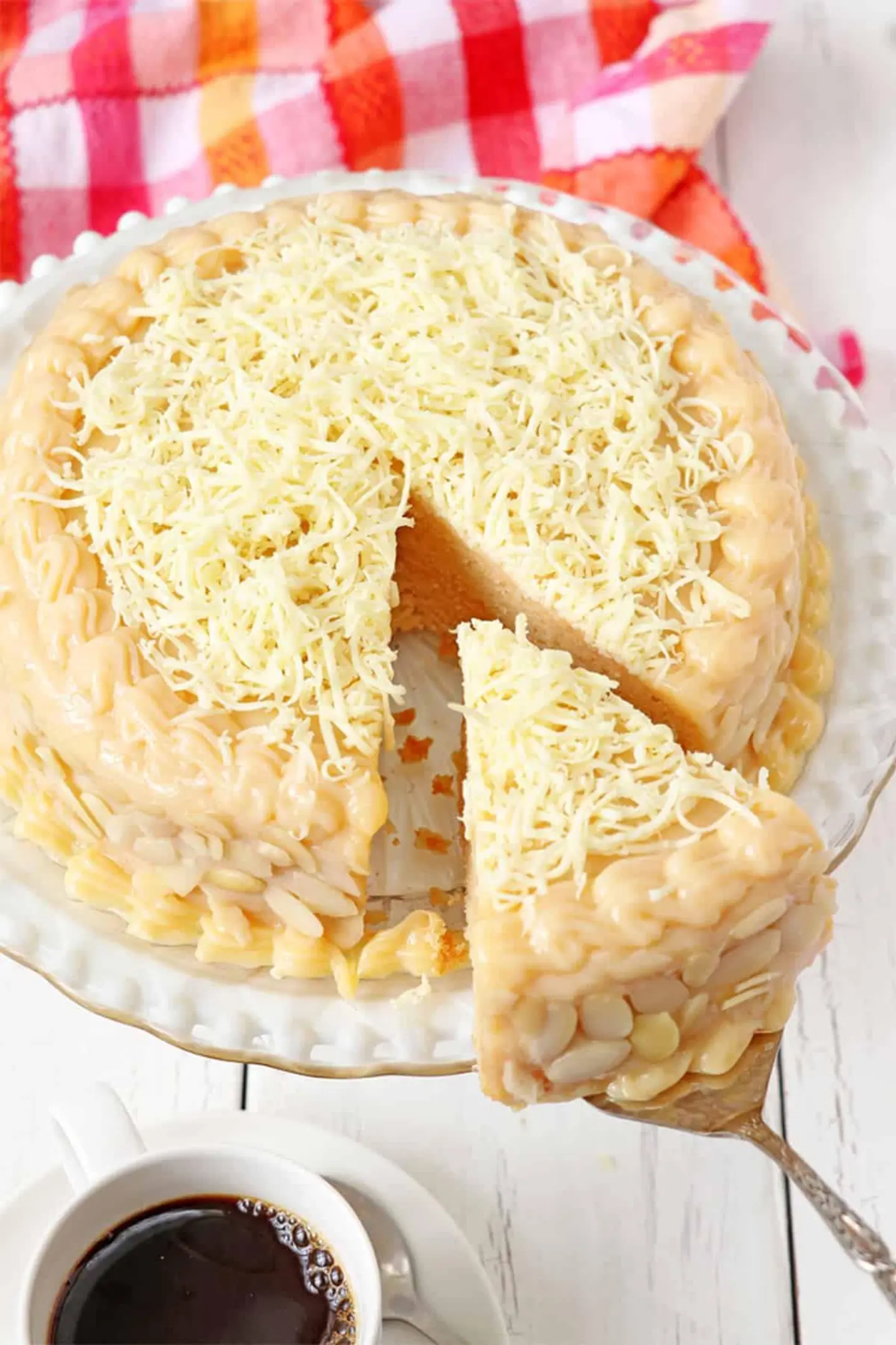 Yema Cake