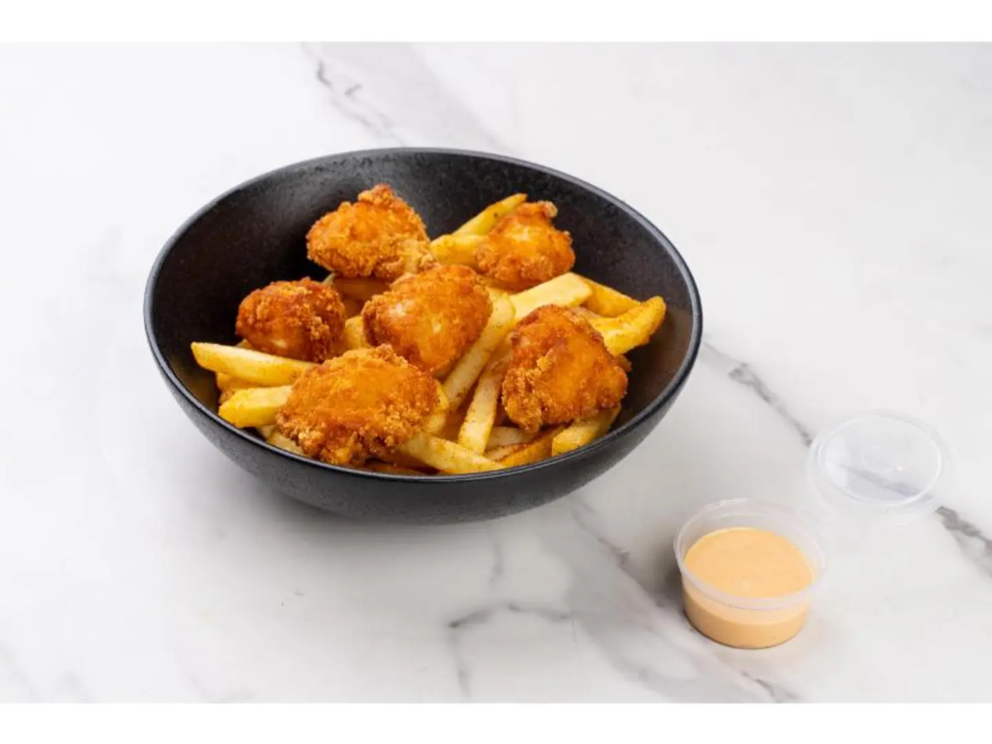 بطاطا مقلية مع الدجاج الكرسبي