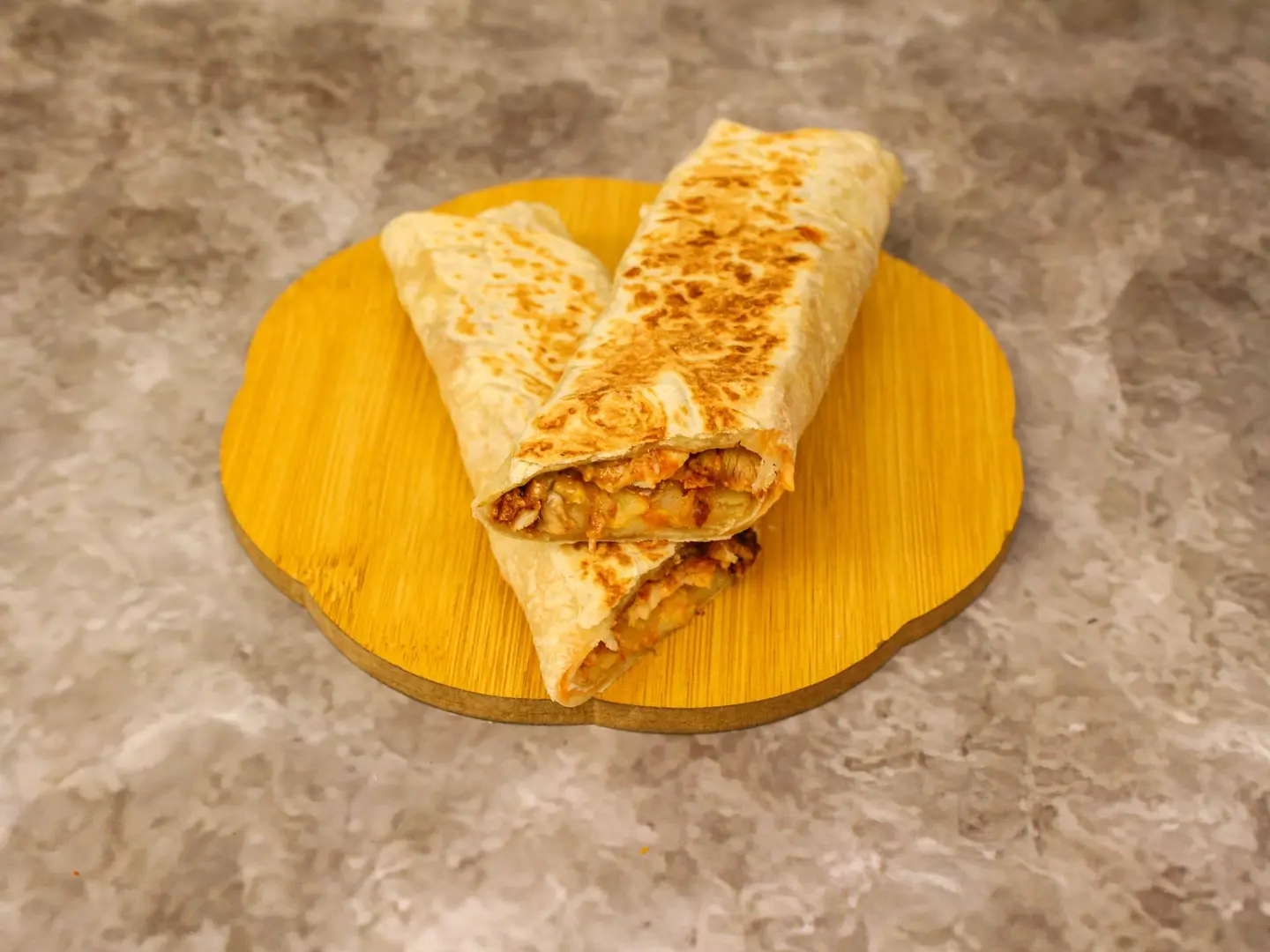 شاورما صاروخ خبز صاج