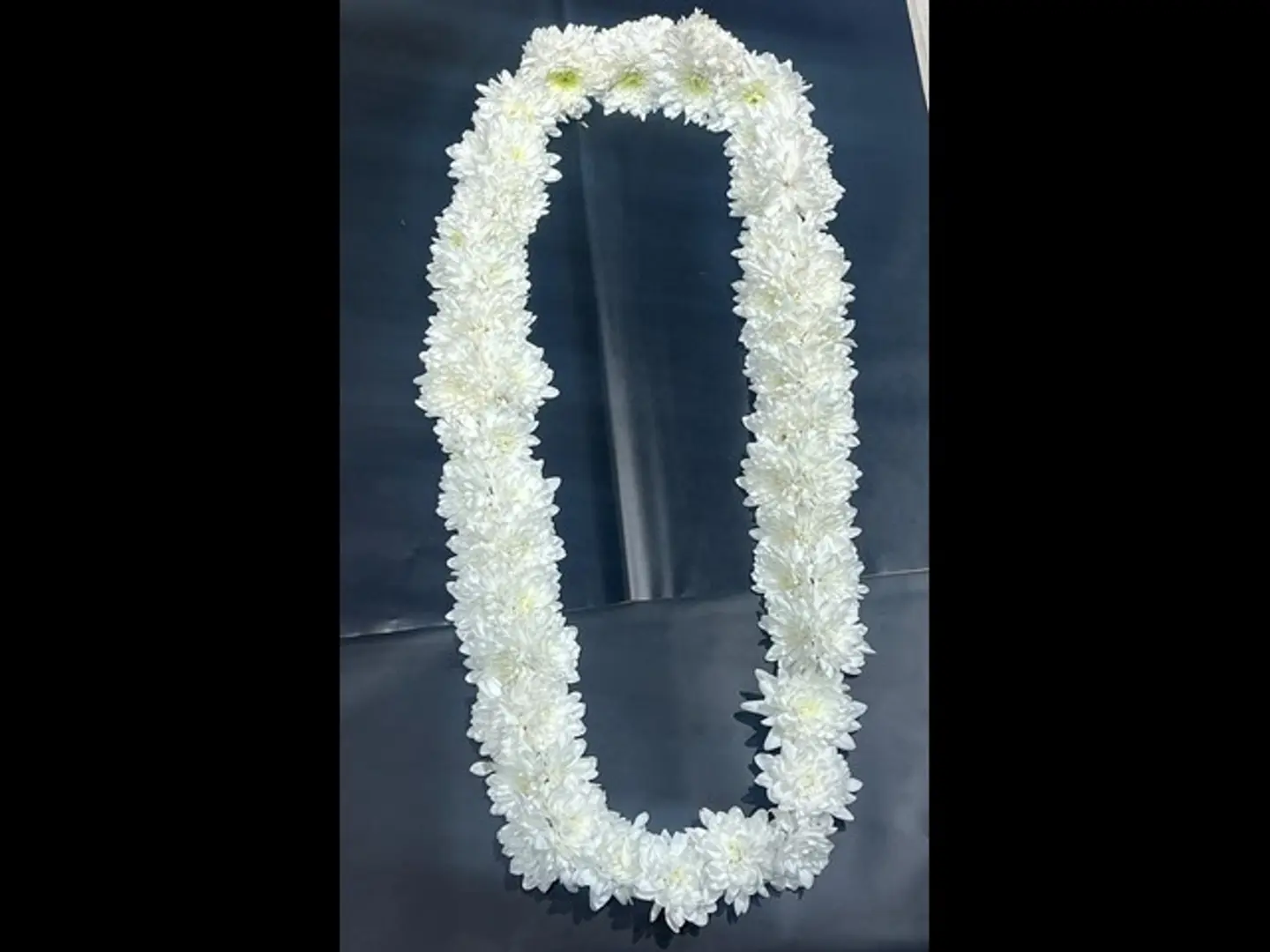 عقد ٤