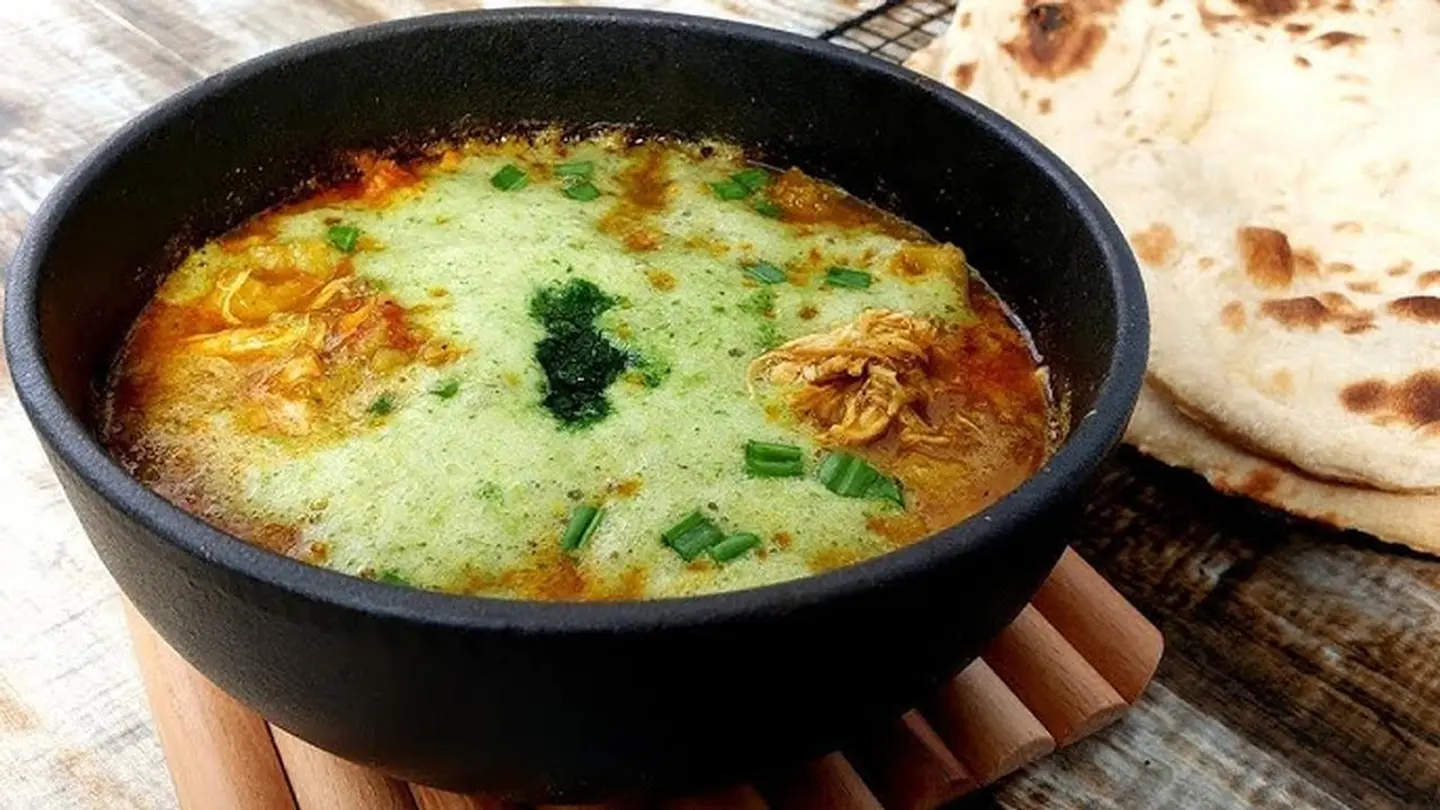 سلتة بالدجاج الطازج