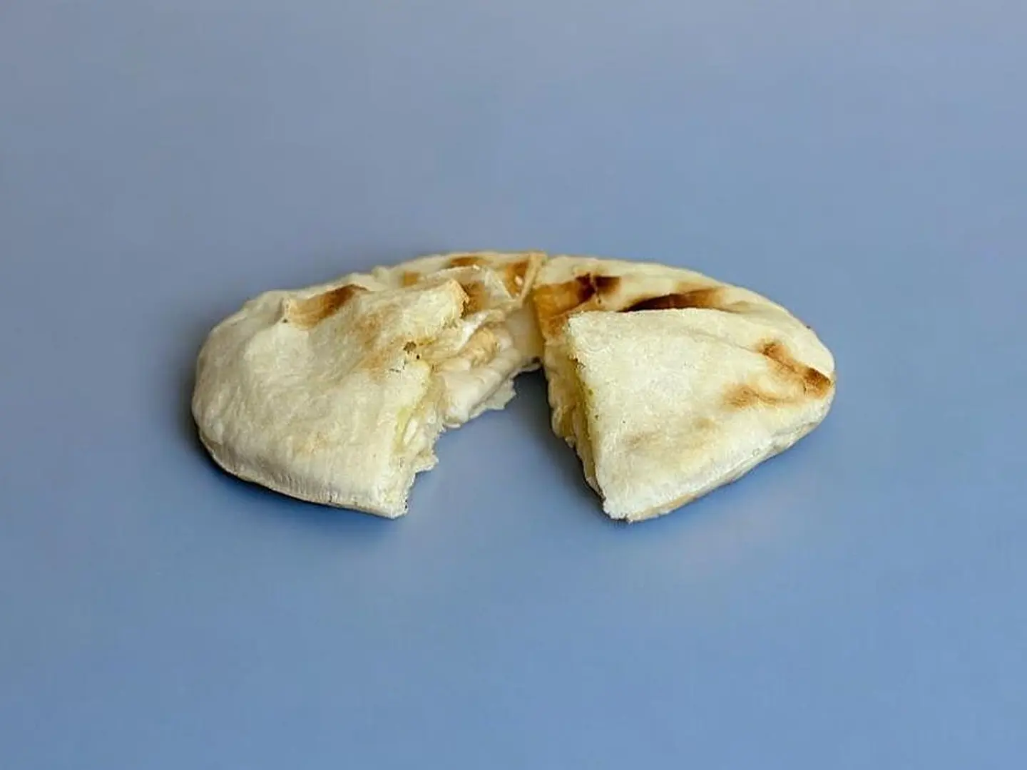 طحينة بالجبن ( مدورة )