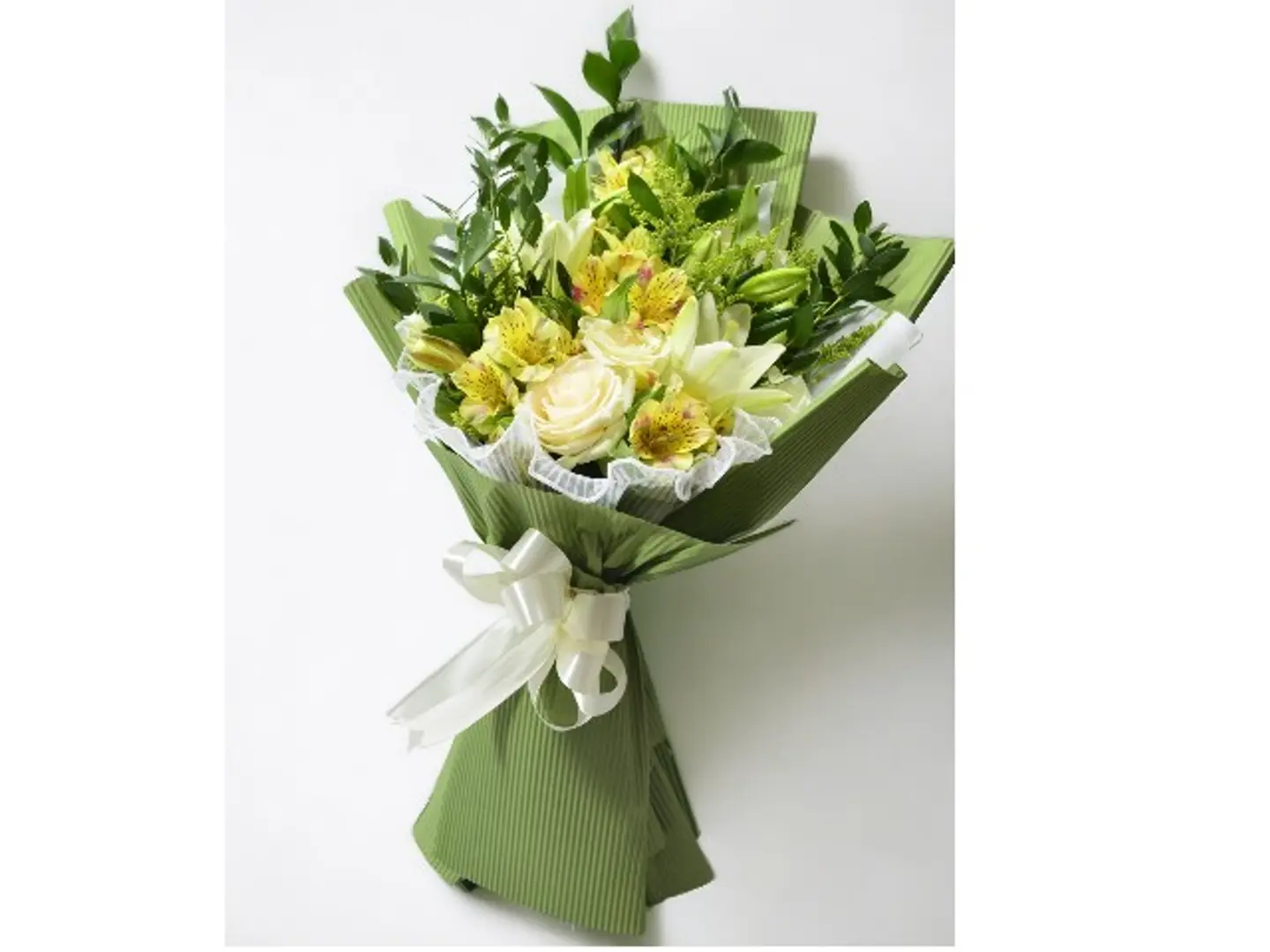 1003 Hand Bouquet Of 3  Astrameria , 2 White Lillium, 4 White Woses With Accessories